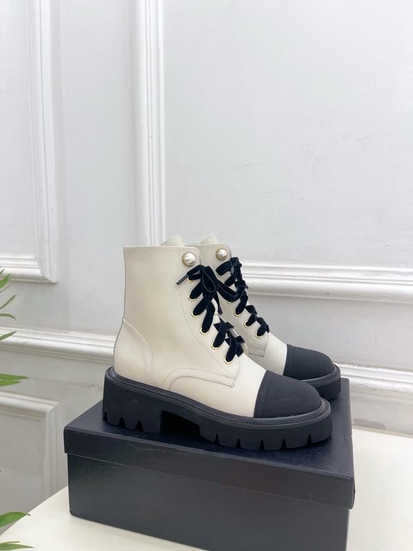 Ботинки женские