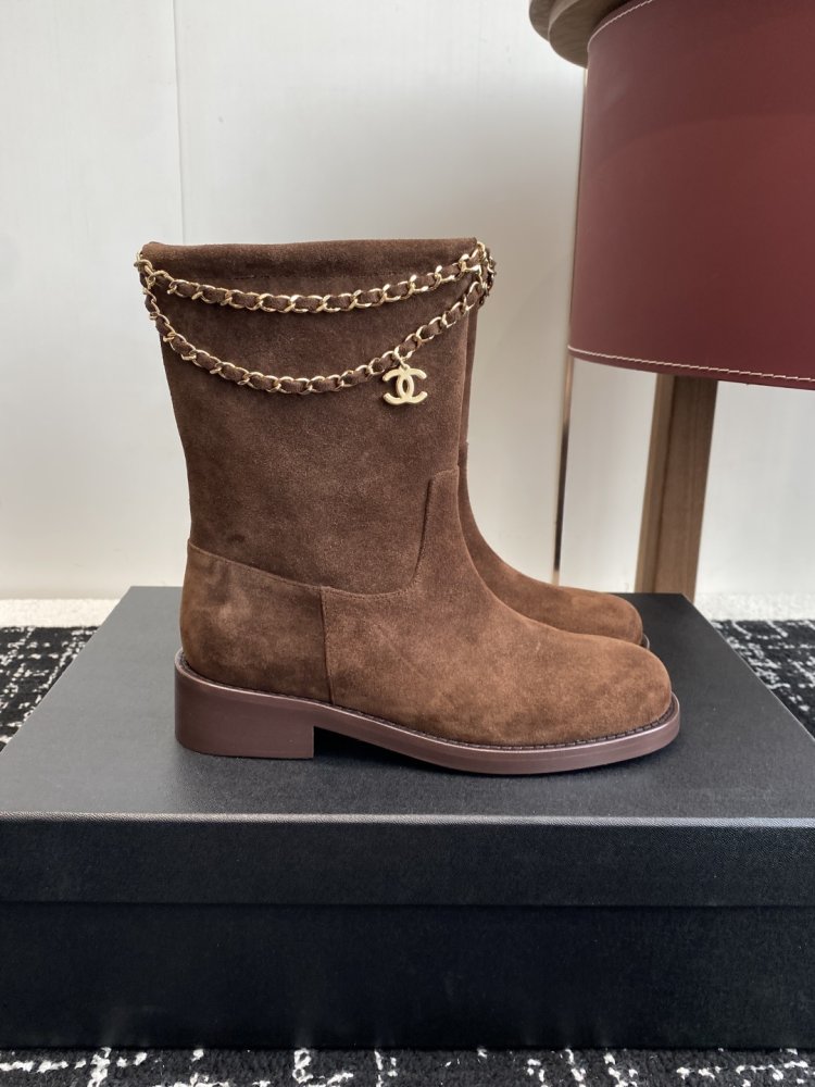 Черевики жіночі