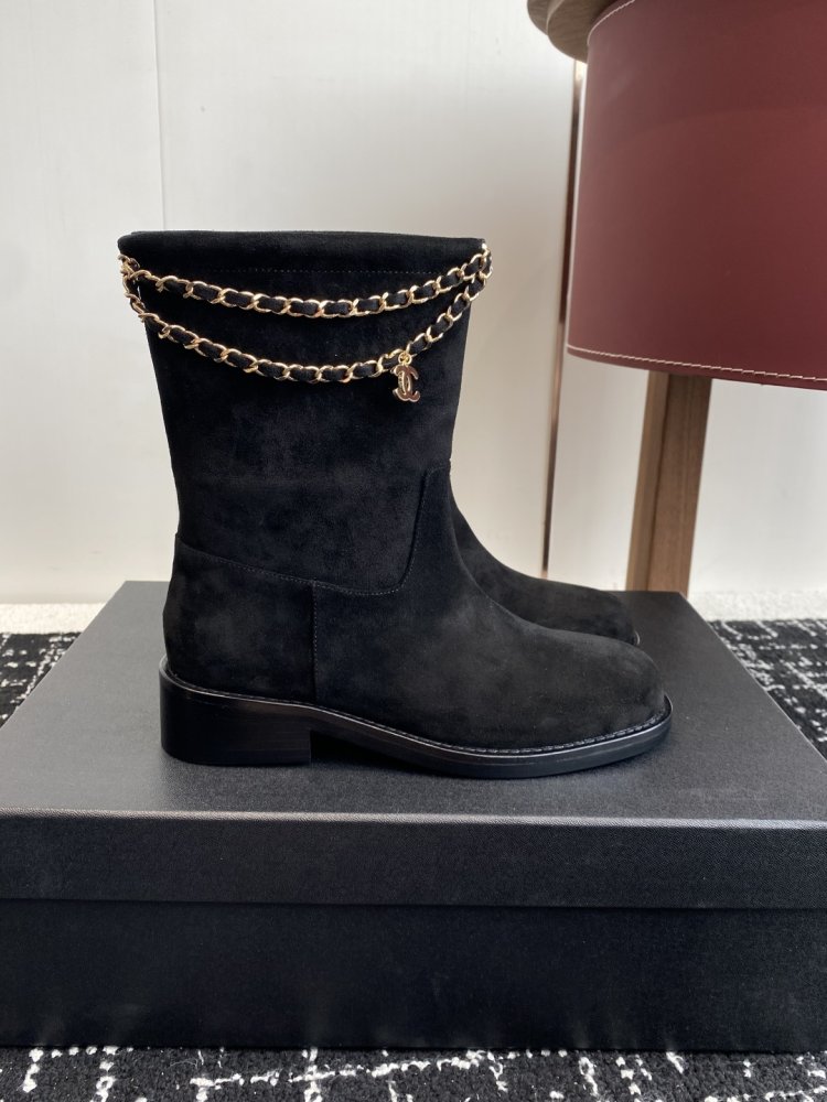 Черевики жіночі