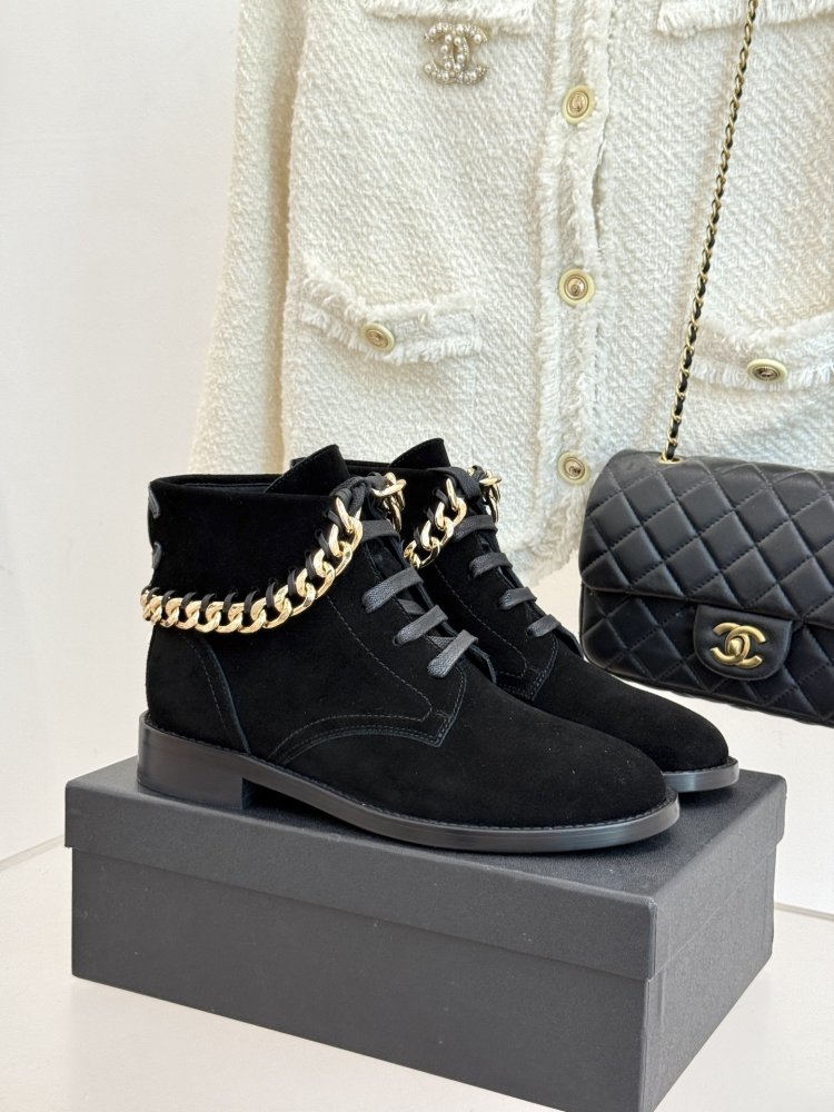 Ботинки женские