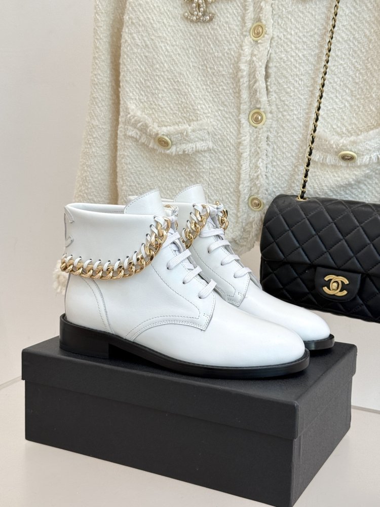 Ботинки женские