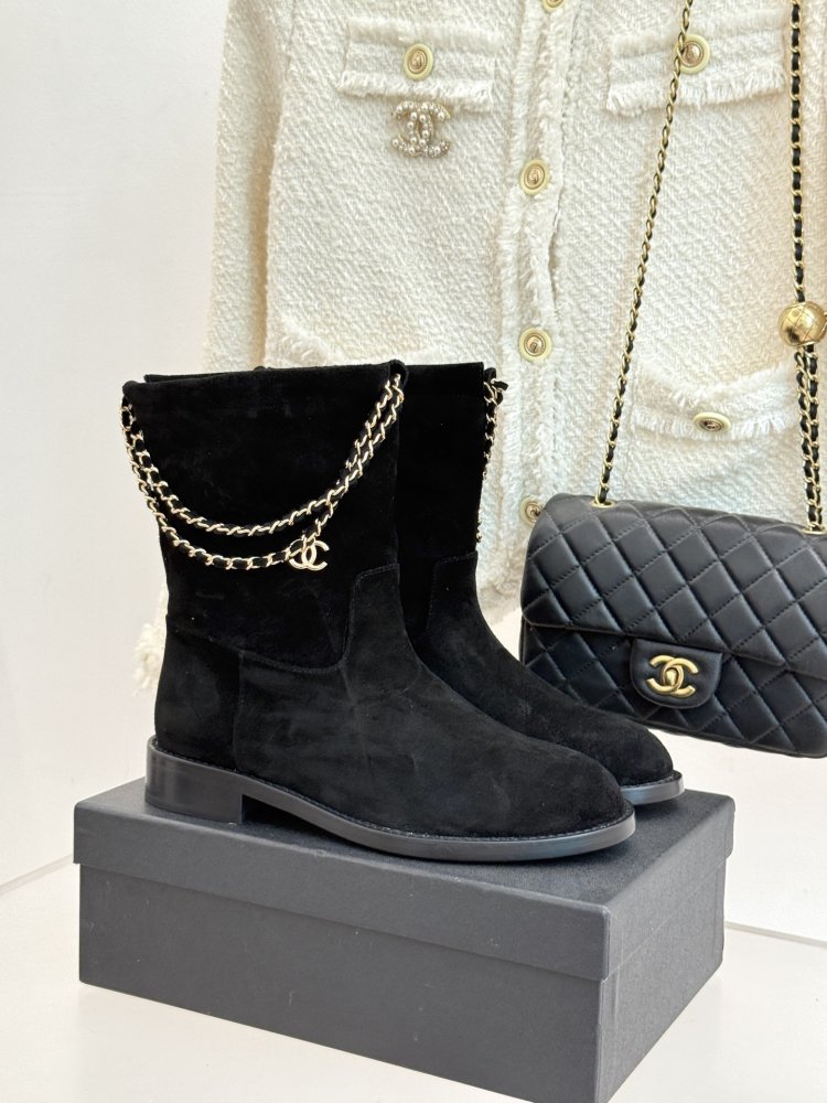 Ботинки женские