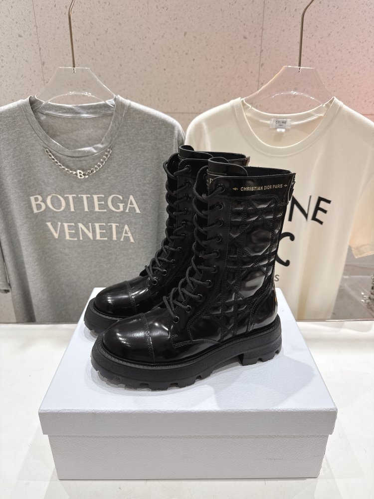 Ботинки женские