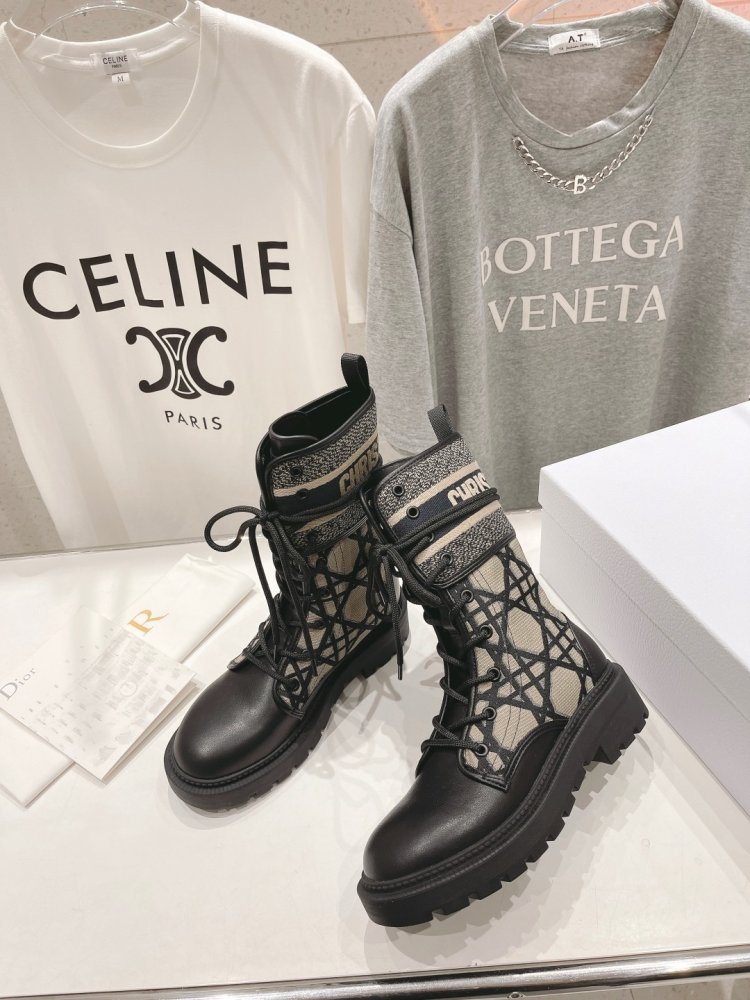 Ботинки женские