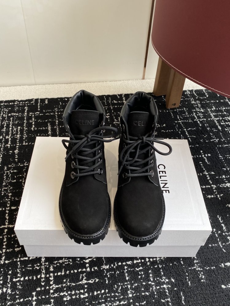 Ботинки женские