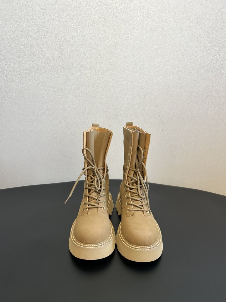 Ботинки женские