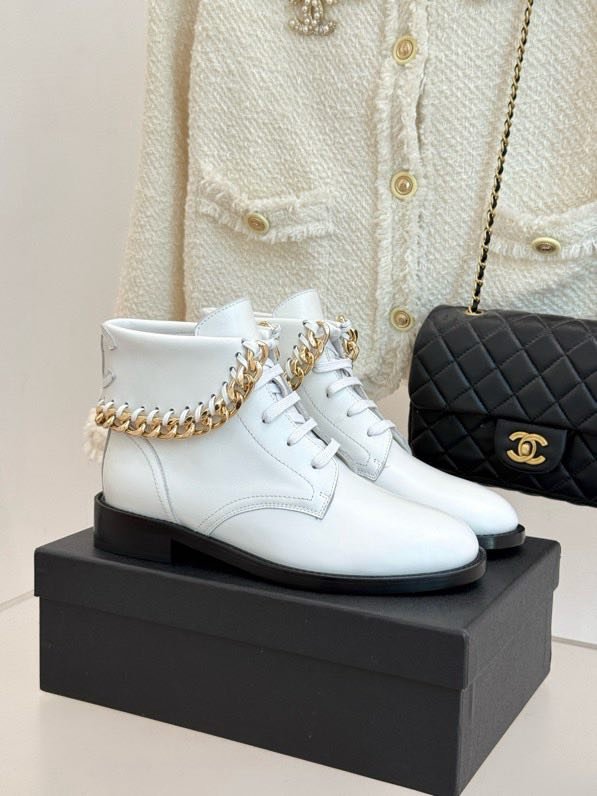 Ботинки женские