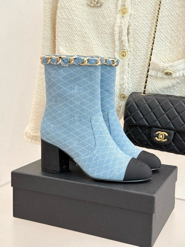 Черевики жіночі