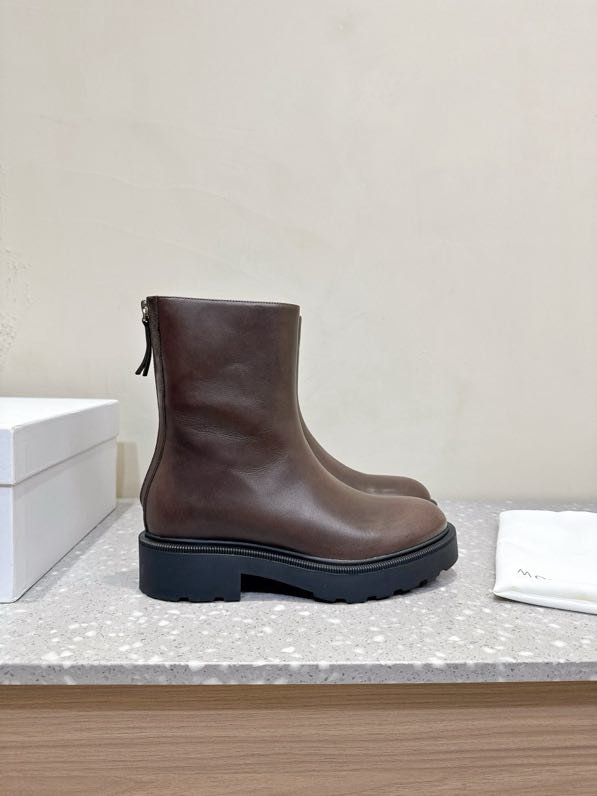 Ботинки женские