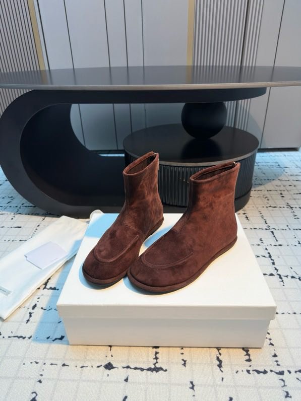 Ботинки женские