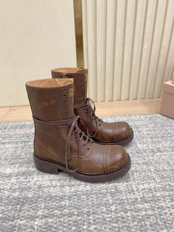 Ботинки женские