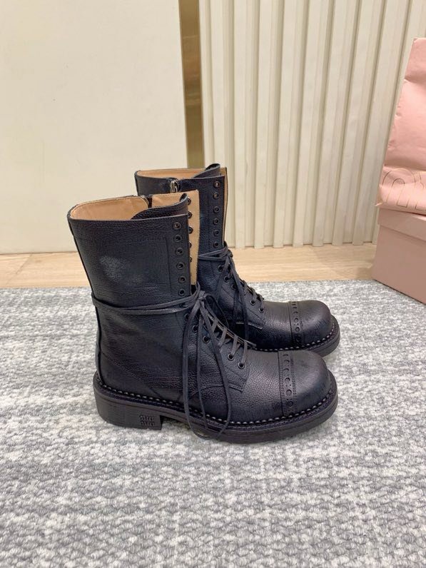 Черевики жіночі