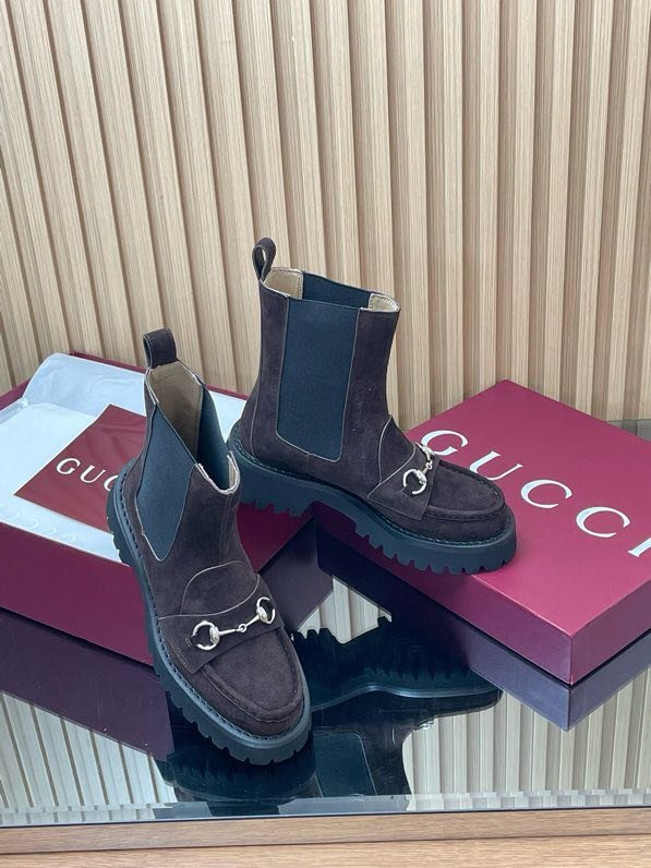 Ботинки женские