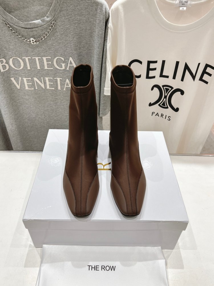 Ботинки женские