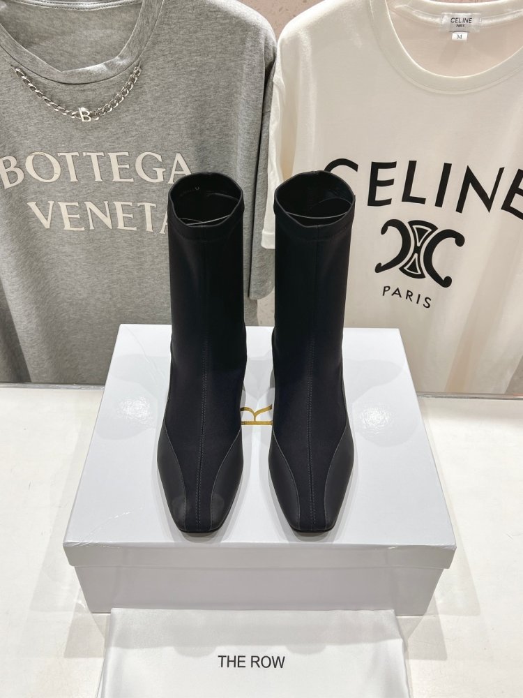 Ботинки женские