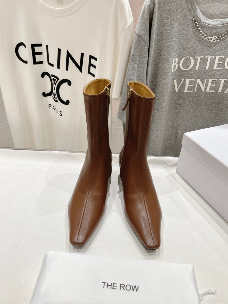 Ботинки женские