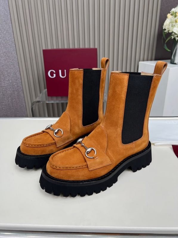 Ботинки женские