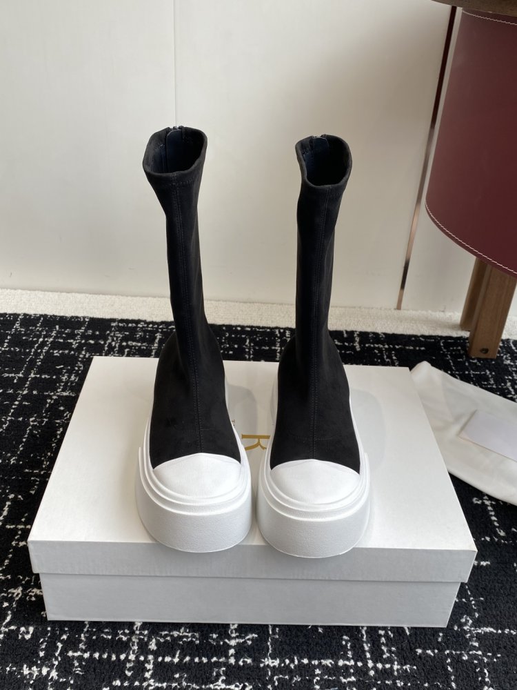 Ботинки женские