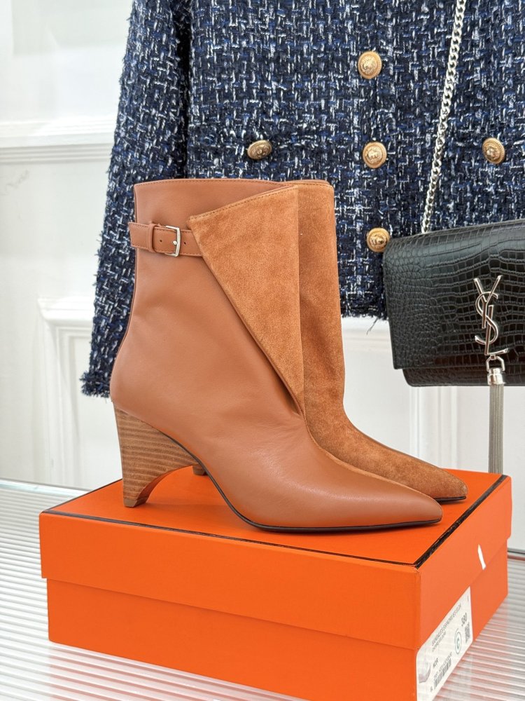 Ботинки женские