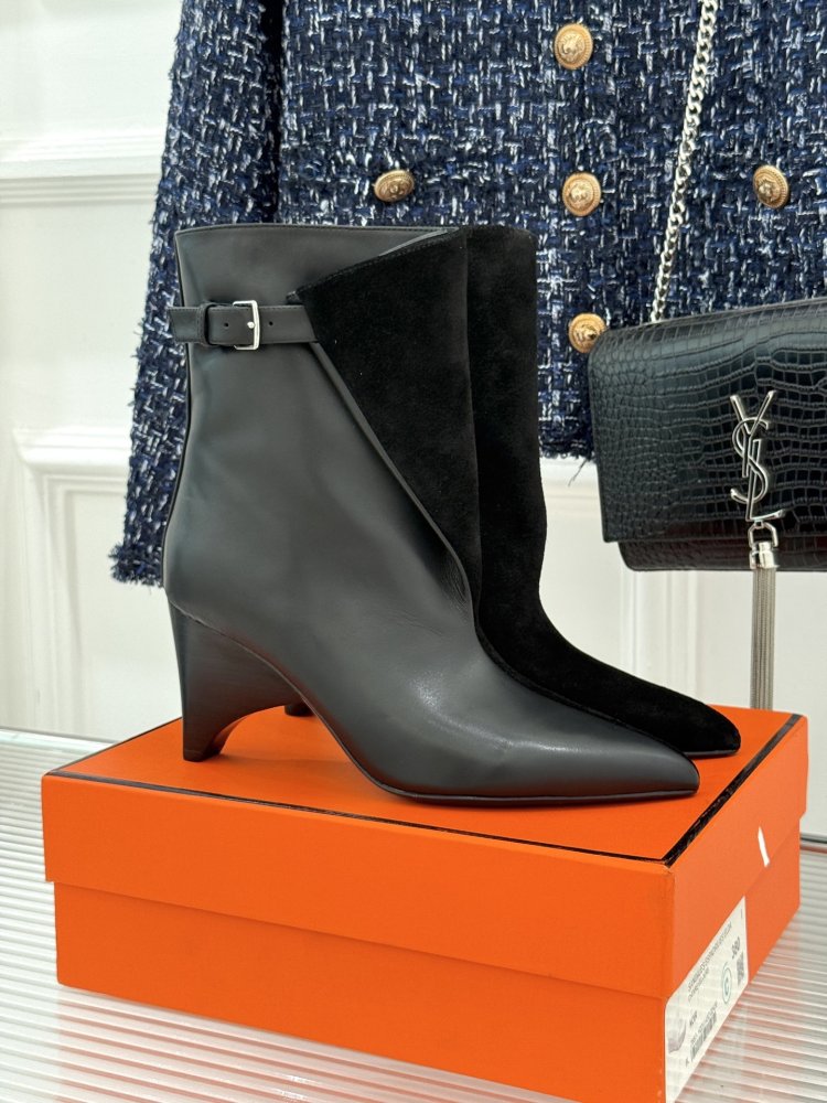 Ботинки женские