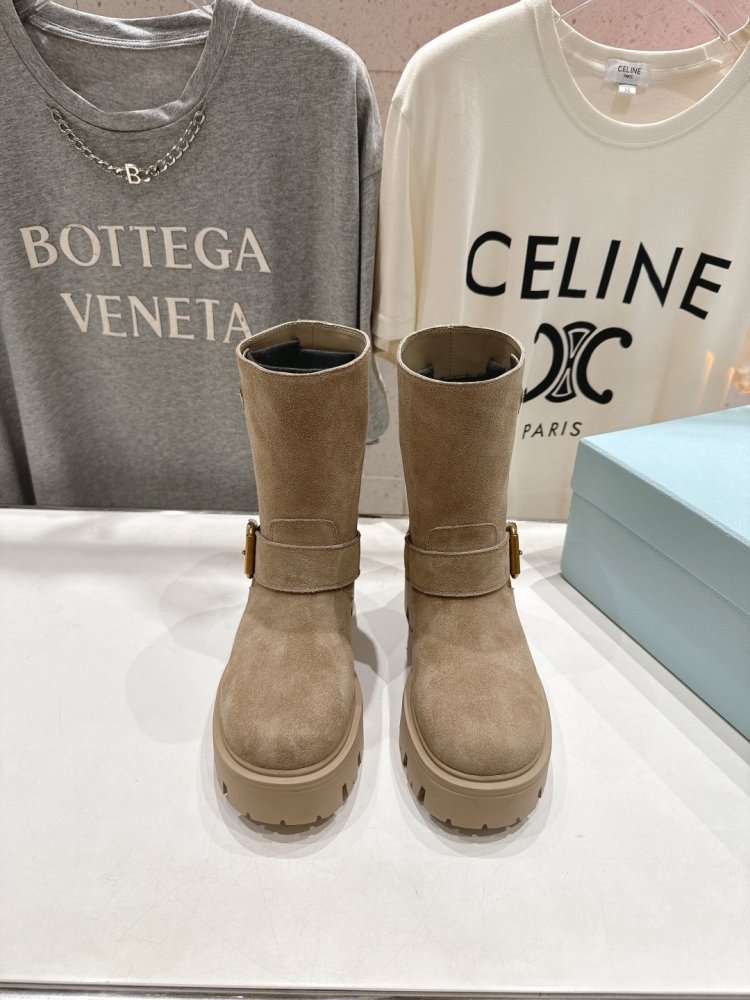 Ботинки женские