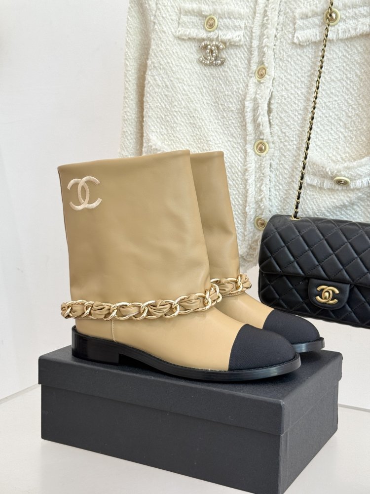 Ботинки женские