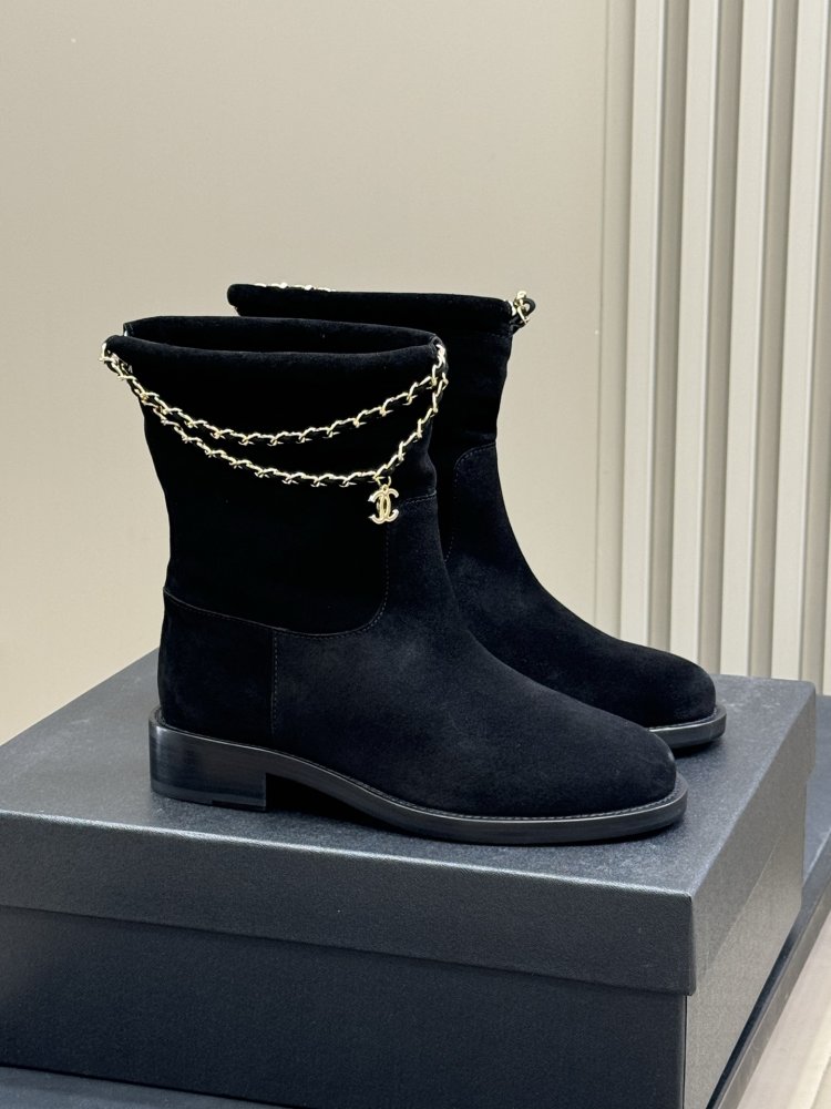 Черевики жіночі