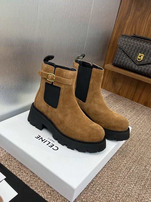 Ботинки женские