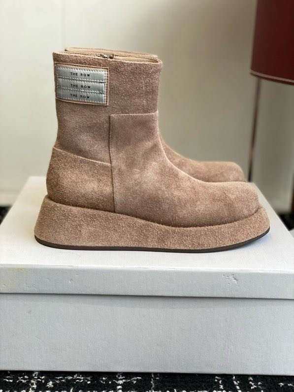 Ботинки женские