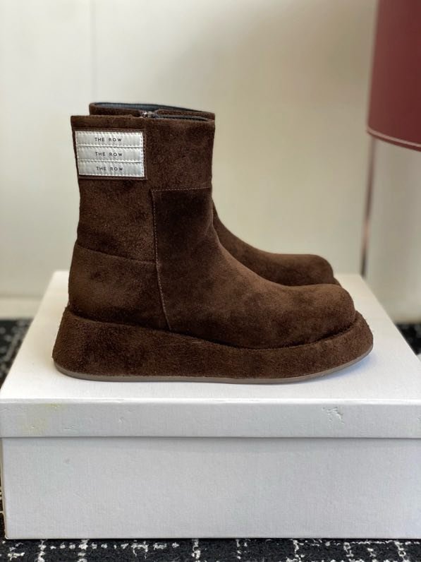 Ботинки женские