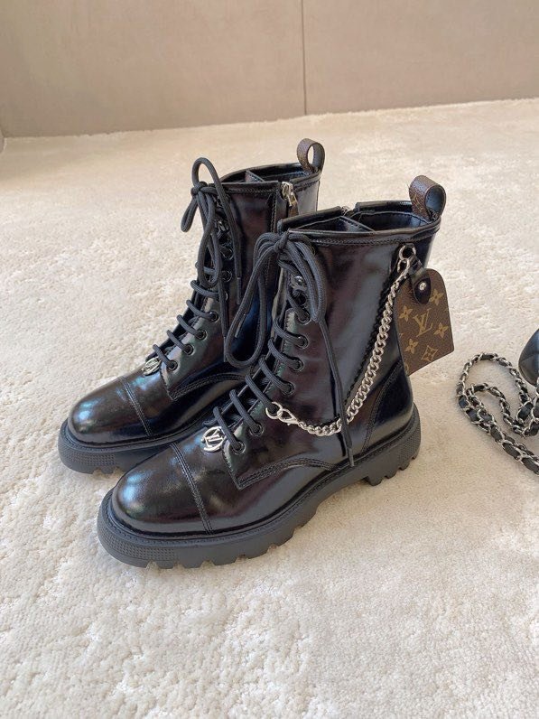 Ботинки женские