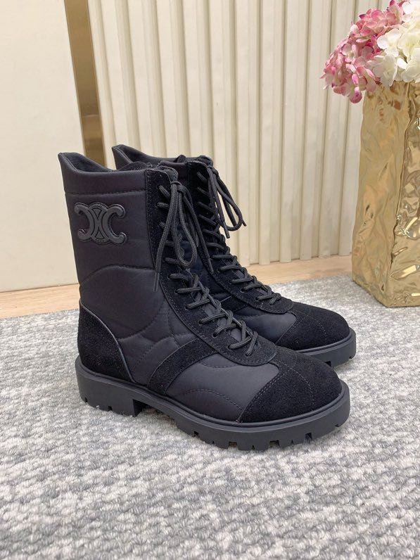 Boots women's