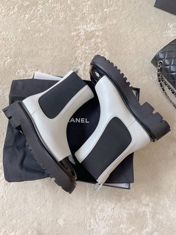 Ботинки женские