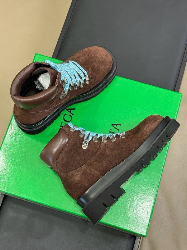 Ботинки женские