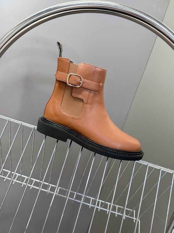 Ботинки женские