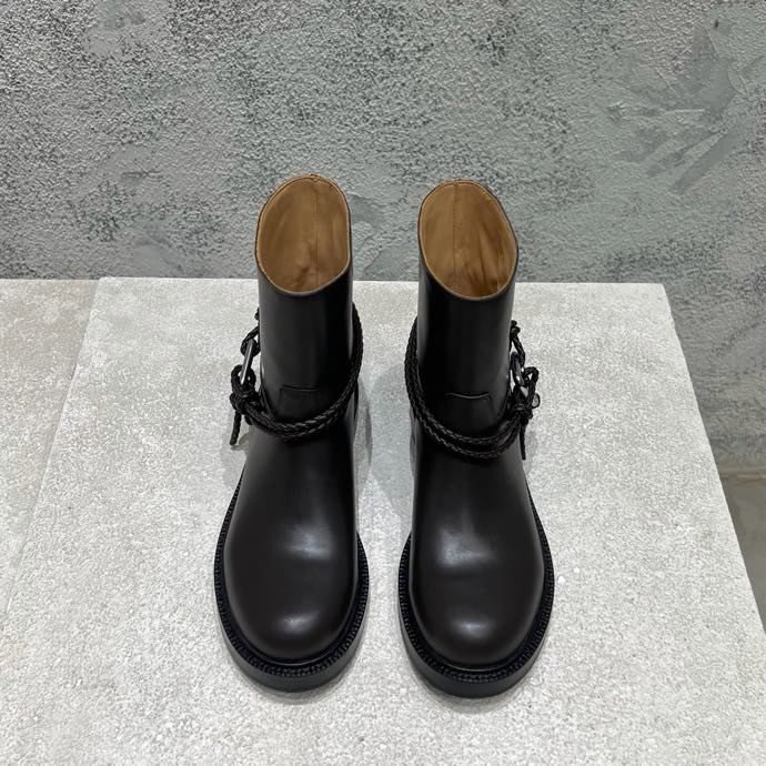 Ботинки женские