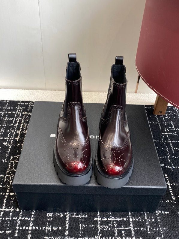 Ботинки женские