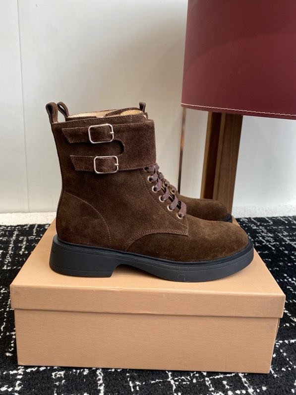 Ботинки женские