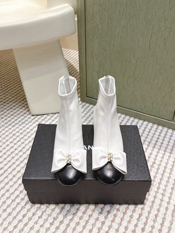 Ботинки женские