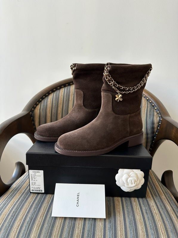 Ботинки женские