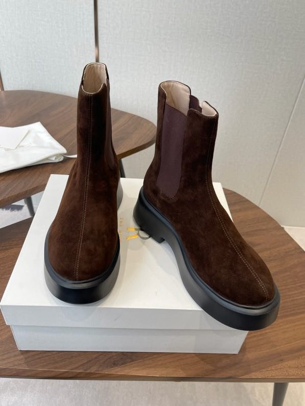 Ботинки женские