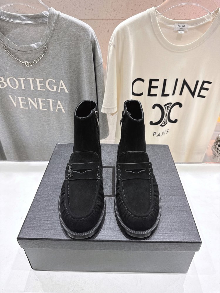 Ботинки женские