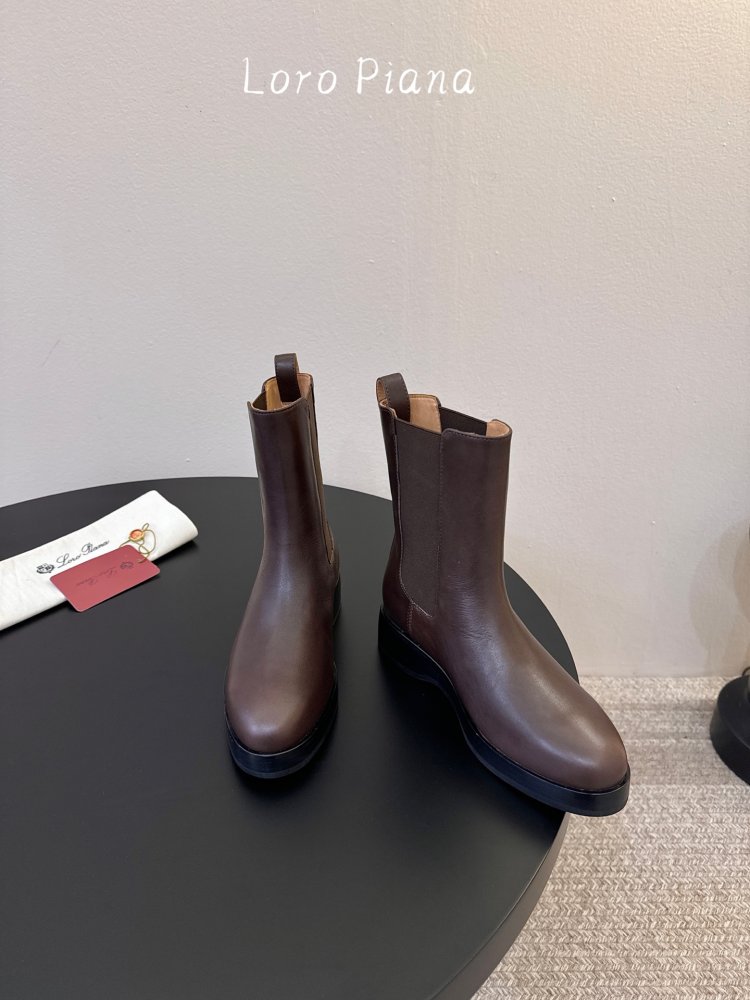 Ботинки женские