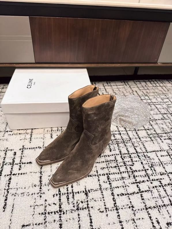 Ботинки женские фото 2