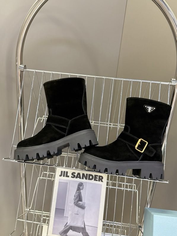 Ботинки женские фото 2