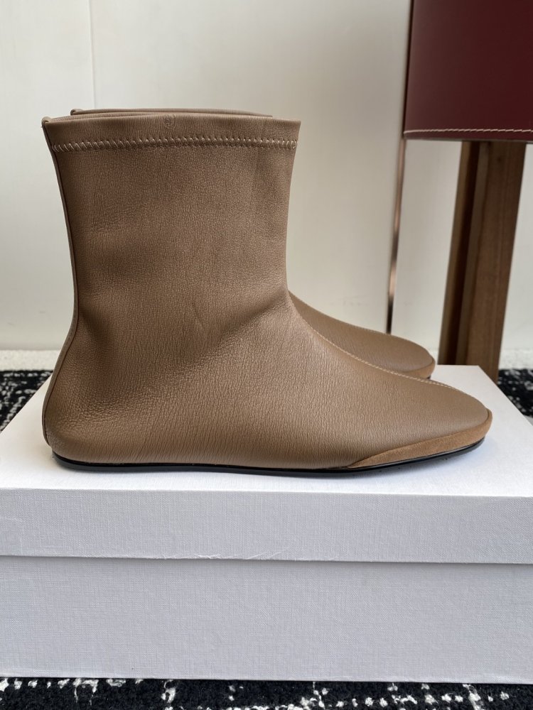 Ботинки женские фото 2