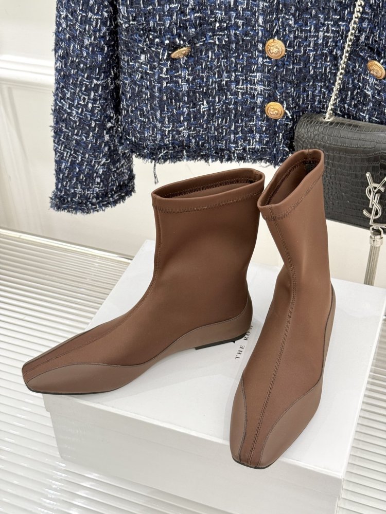 Ботинки женские фото 2