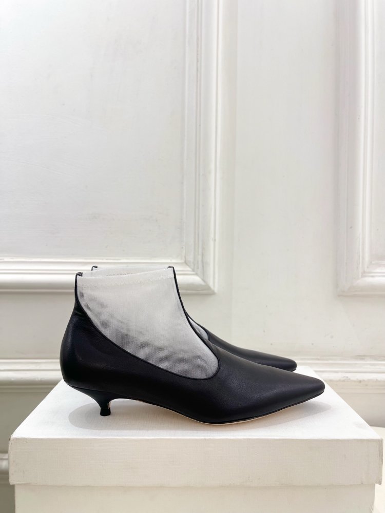 Boots women's фото 2