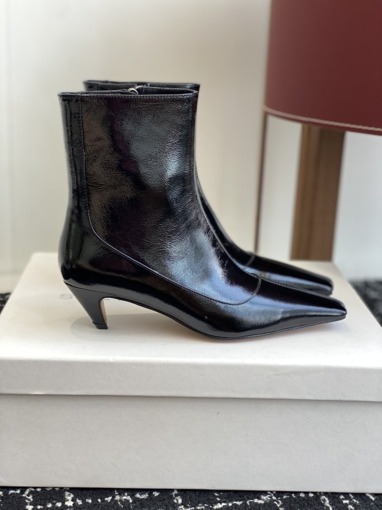 Ботинки женские фото 2