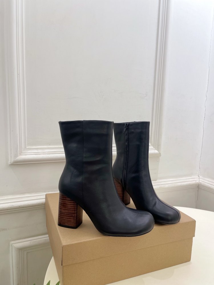 Ботинки женские фото 2